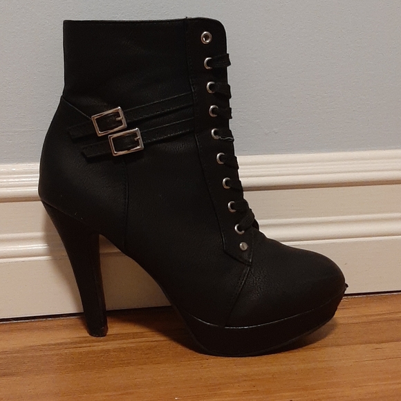 Black boots 4 inch heel - Picture 4 of 4